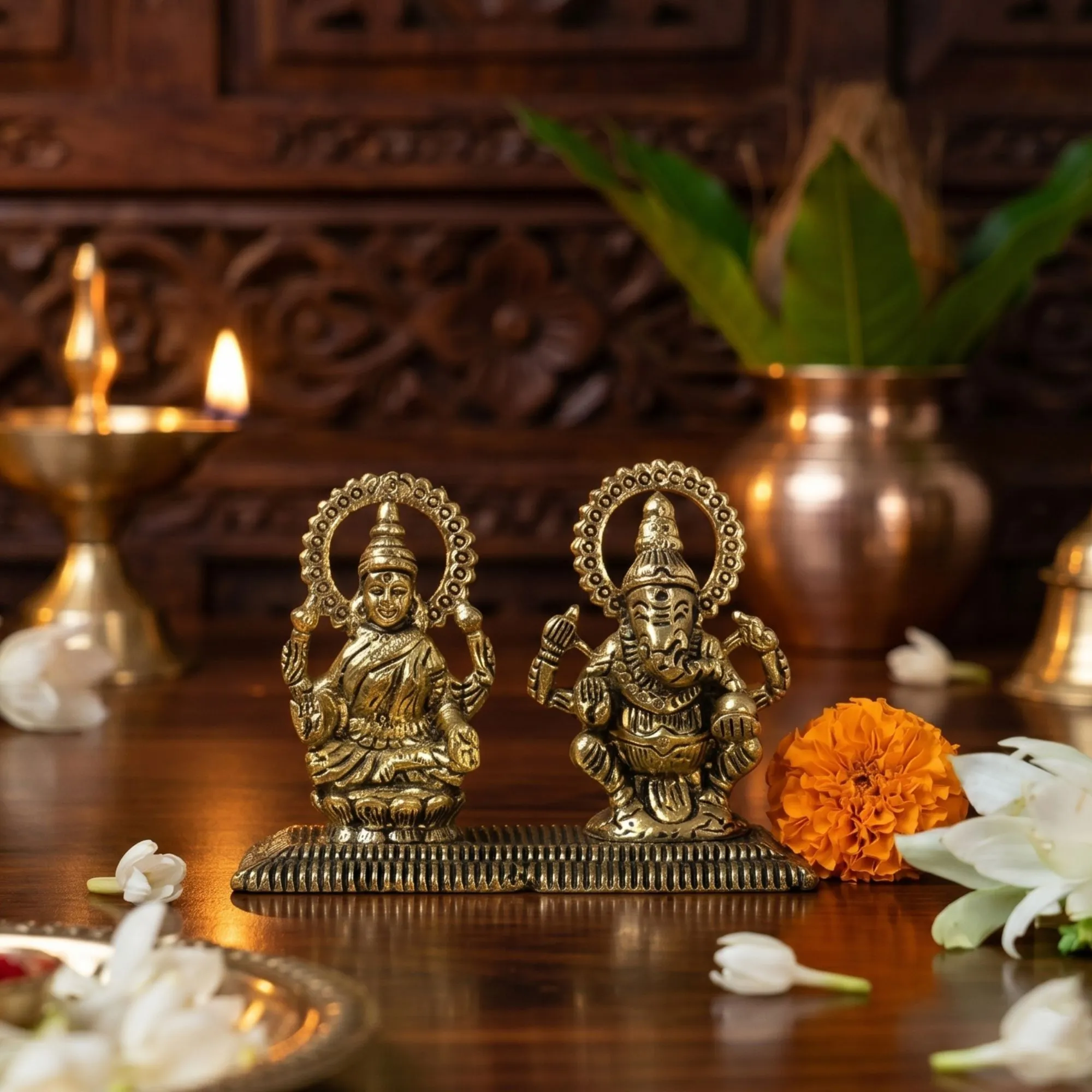 Shri Ganesh Laxmi